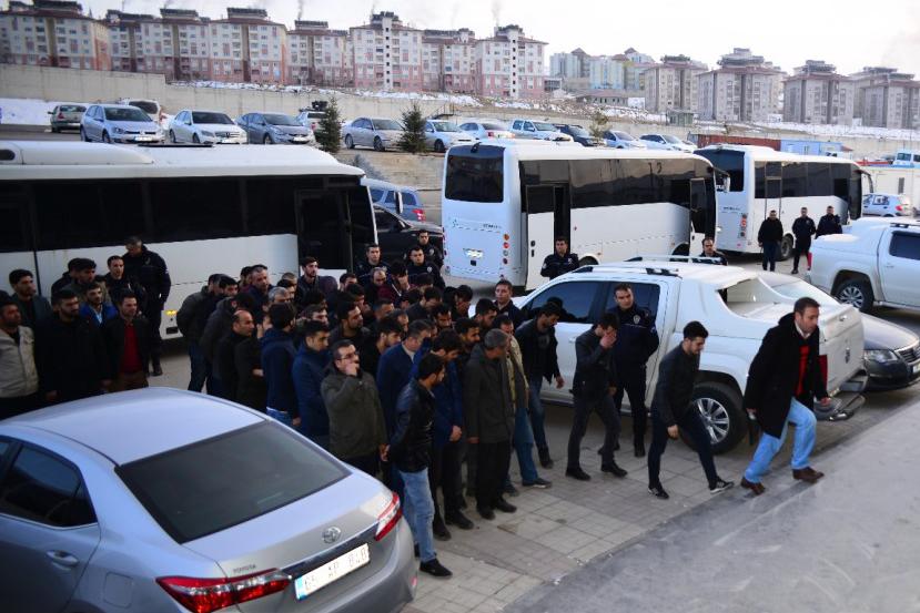 Başkasının yerine sınava girenlerin hakkında işlem yapıldı